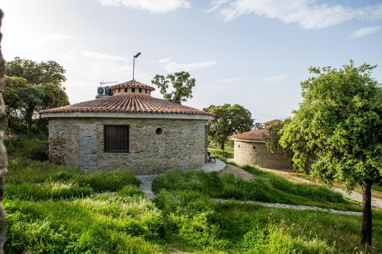 Los Chozos Del Geoparque Carrascalejo Εξωτερικό φωτογραφία